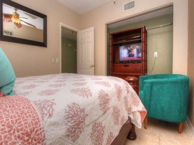 Luxury Three Bedroom on Beach and Ful Gulf Views